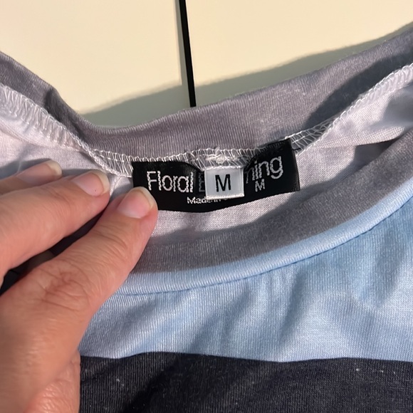 Blue striped shirt - Picture 3 of 7